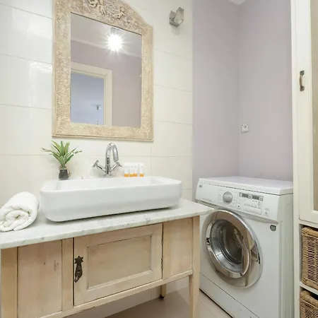 Central Warsaw Apartment Near Metro Swietokrzyska By Noclegi Renters Eksteriør bilde